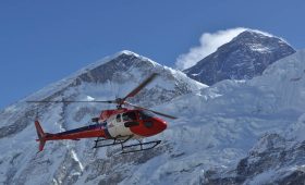Everest heli tour