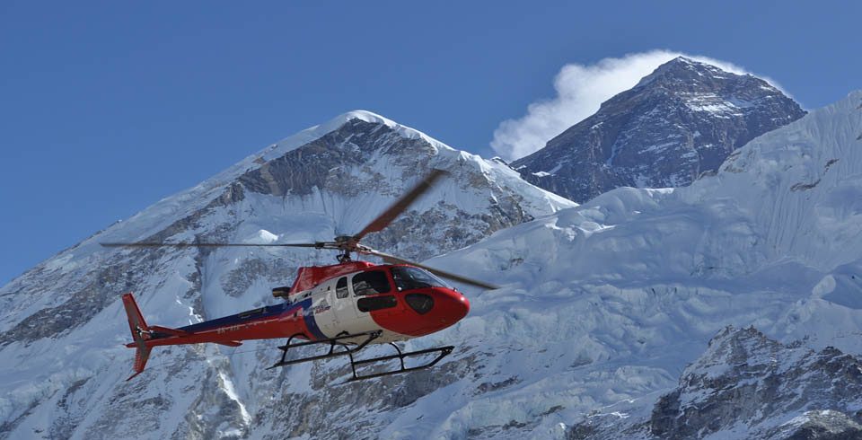 Everest heli tour